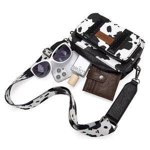 WG133-3003 Wrangler Cow Print Crossbody Purse With Wallet Compartment